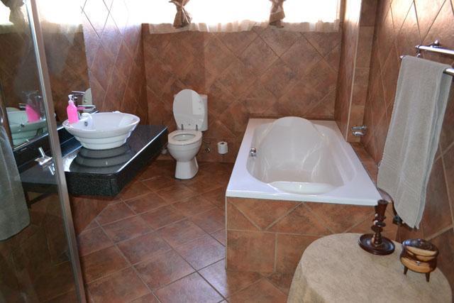Jacaranda Lodge Полокване Экстерьер фото